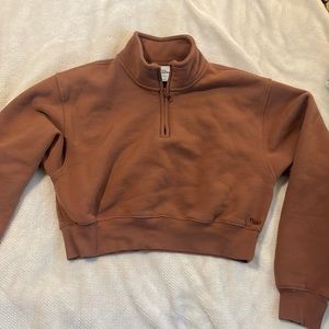 Aritzia Sweat-fleece Cropped Pullover Half Zip